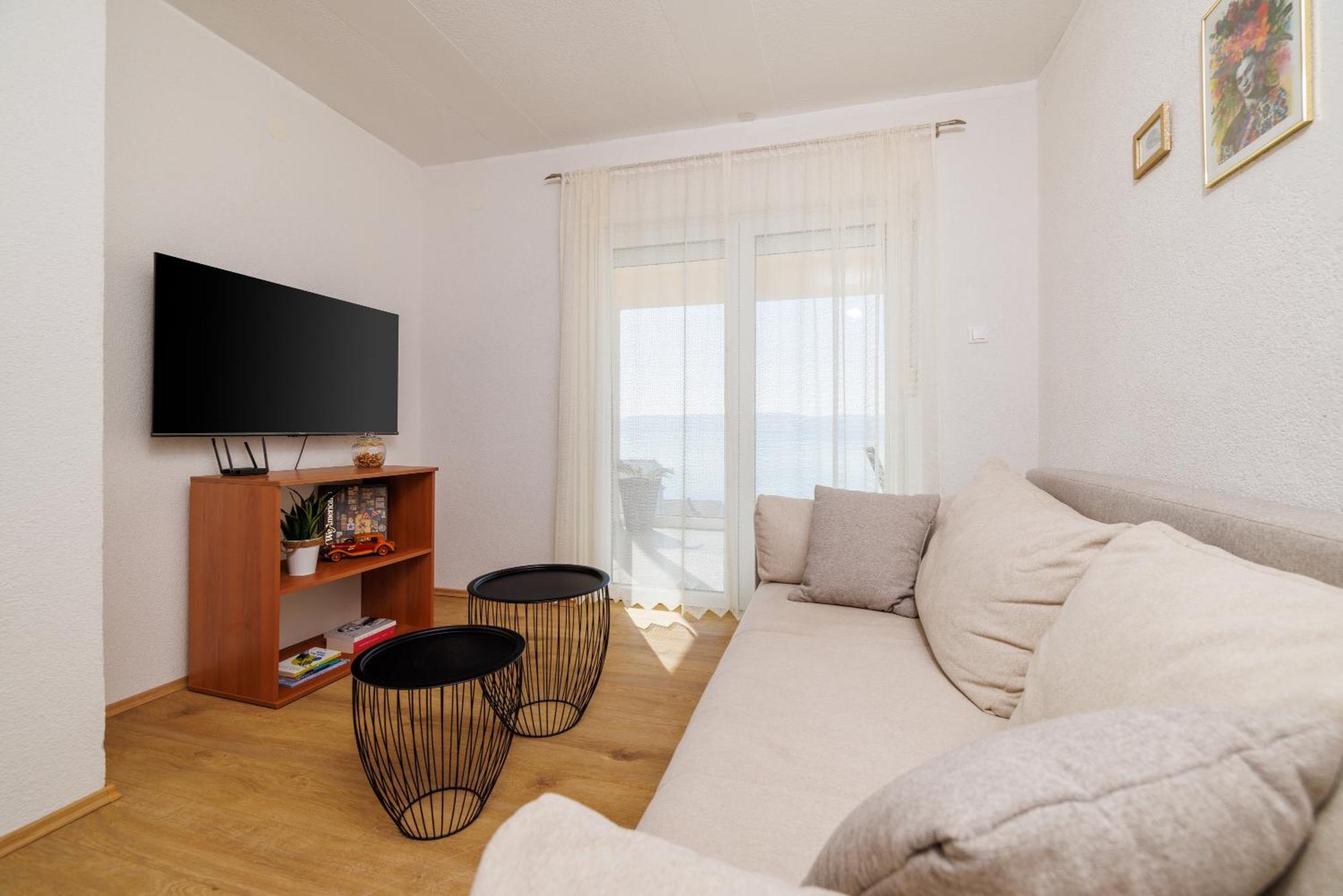 Apartmani Tijana Novi Vinodolski Ngoại thất bức ảnh